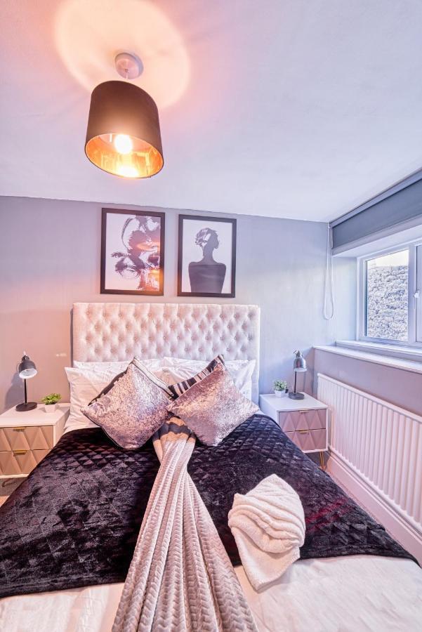 The Stylish Gem Of Bath - Football Table - Sleeps 10 Екстериор снимка